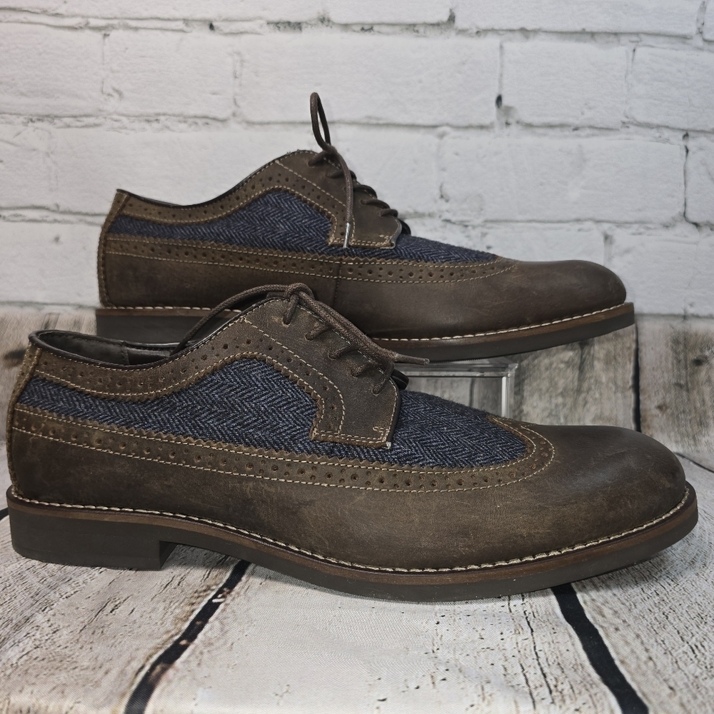 G.H. BASS AND COMPANY DENIUM NAVY AND BROWN LACE UP OXFORD MENS SIZE 10.5 EUC